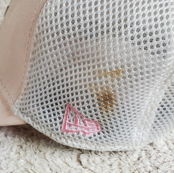 Baby Pink Atlanta Braves Ballcap - Picture 4 of 6